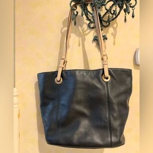 Michael Kors large over the shoulder tote/purse.